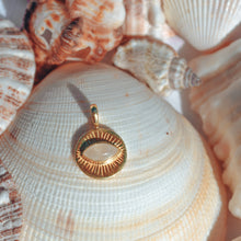 Load image into Gallery viewer, Ulu Coin - Moonstone