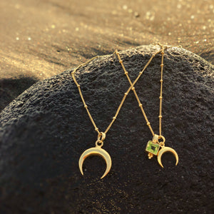 CANTIK small crescent moon gold pendant 